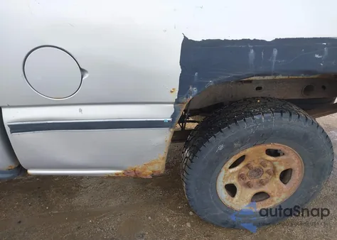 2004 GMC Sierra 1500 Work Truck from USA, damaged, VIN 2GTEK19V241293933